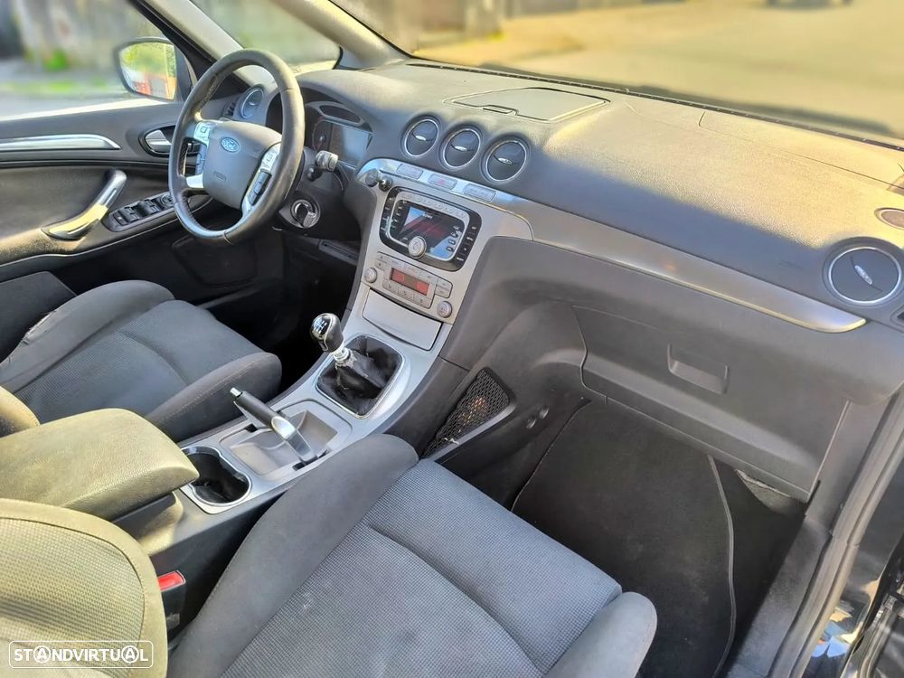 Ford S-Max 1.8 TDCi Titanium 7L - 7