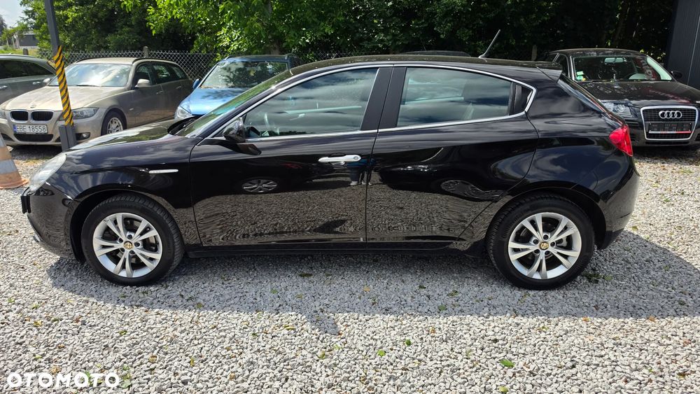 Alfa Romeo Giulietta - 4
