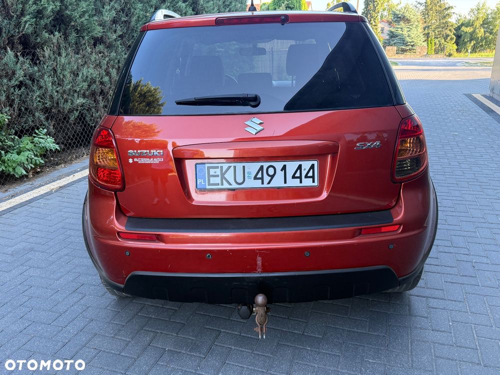 Suzuki SX4 1.6 VVT 4x2 Comfort - 14