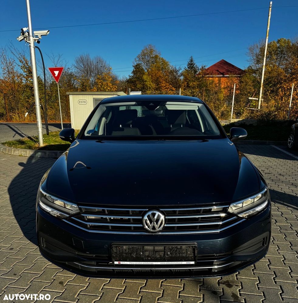 Volkswagen Passat Variant 2.0 TDI DSG 4Motion Comfortline - 1