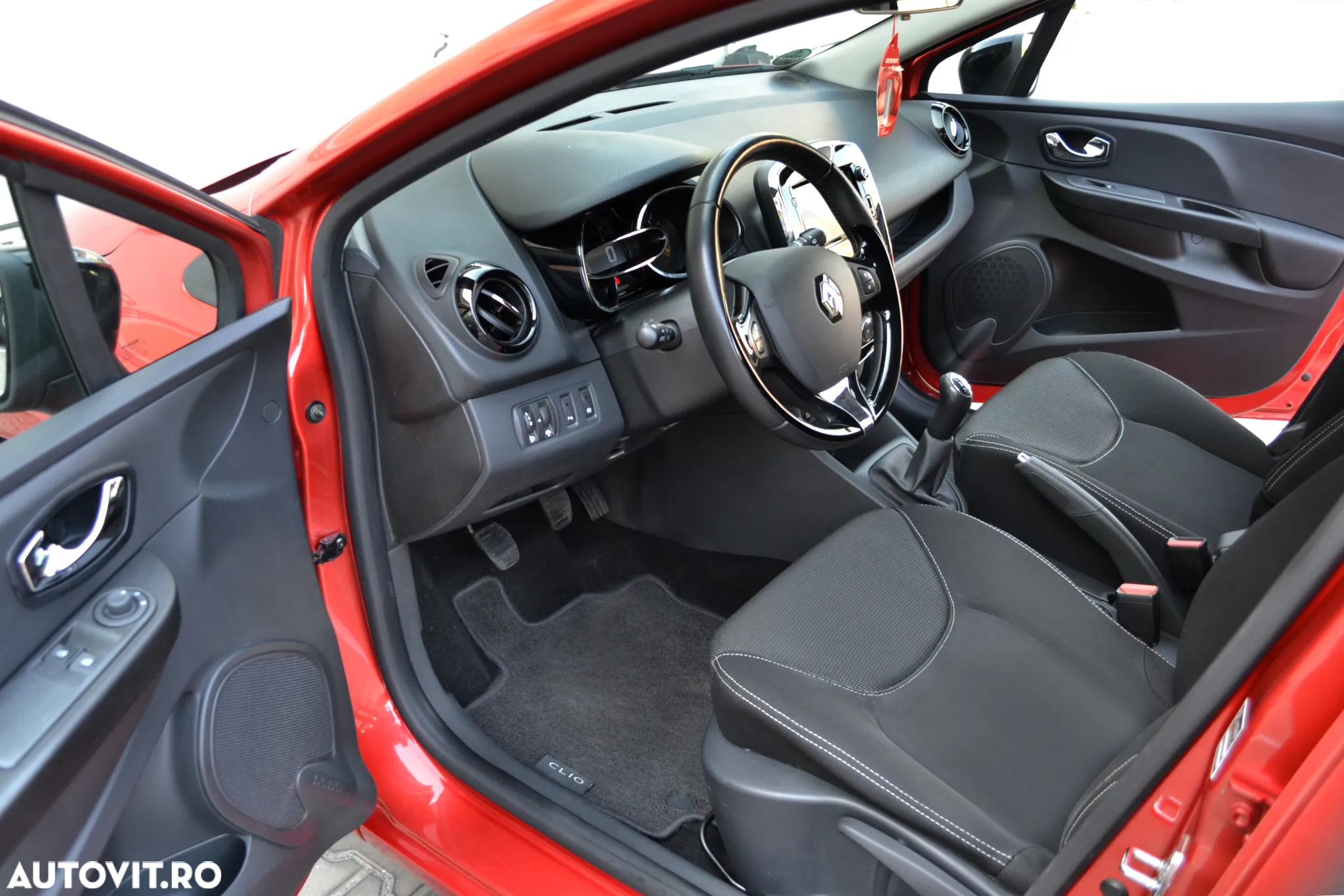 Renault Clio Grandtour Energy TCe 90 Business - 9