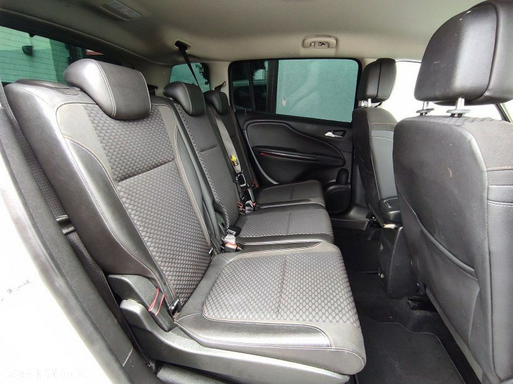 Opel Zafira - 13
