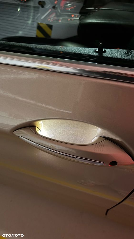 BMW Seria 5 525d - 27