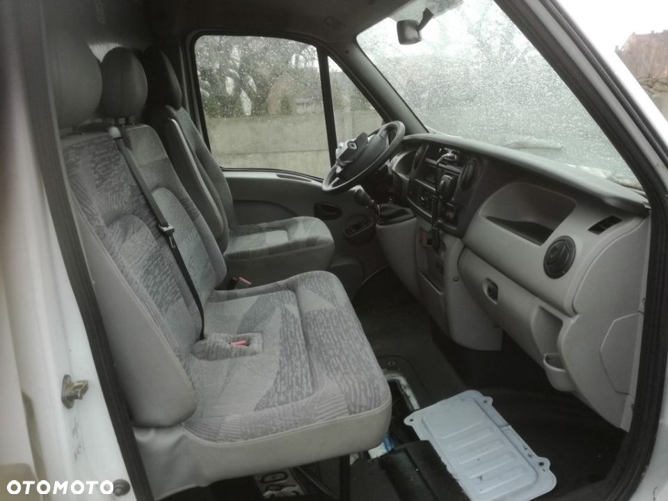 opel movano 2,5 dci 2007r - 12