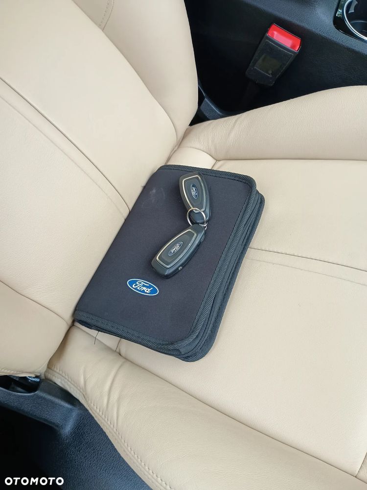 Ford S-Max 2.0 TDCi DPF Platinium X MPS6 - 28