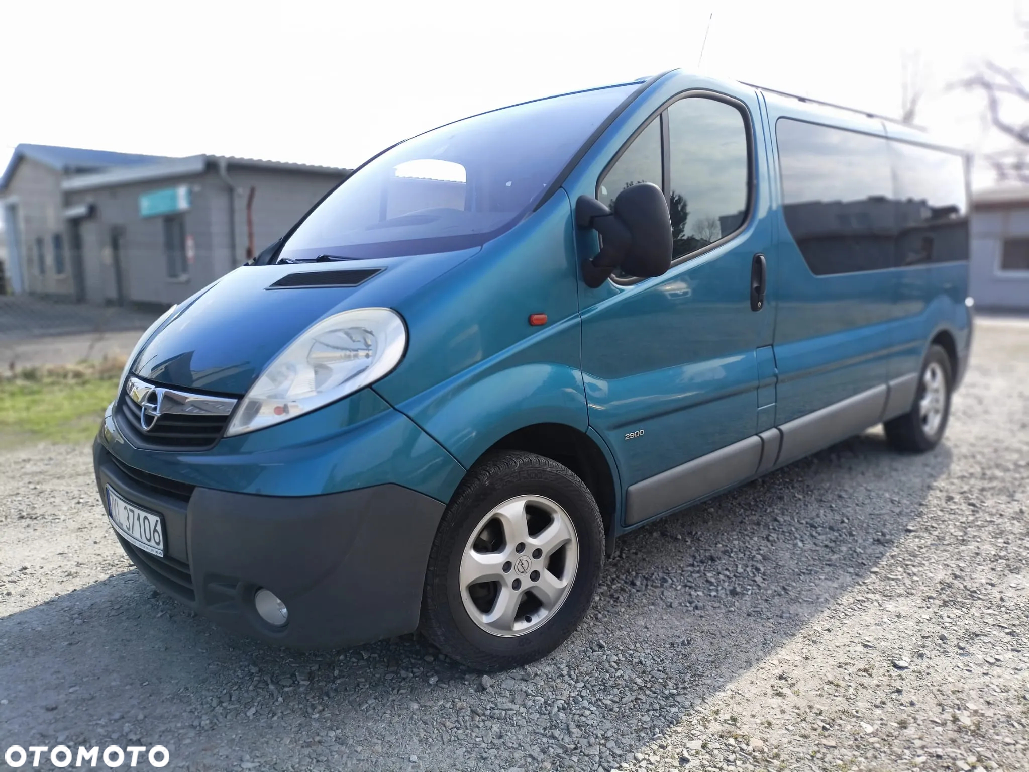 Opel Vivaro L2H1 2.9t MTA - 2