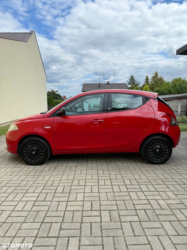 Lancia Ypsilon 1.2 8V Elefantino S&S - 4