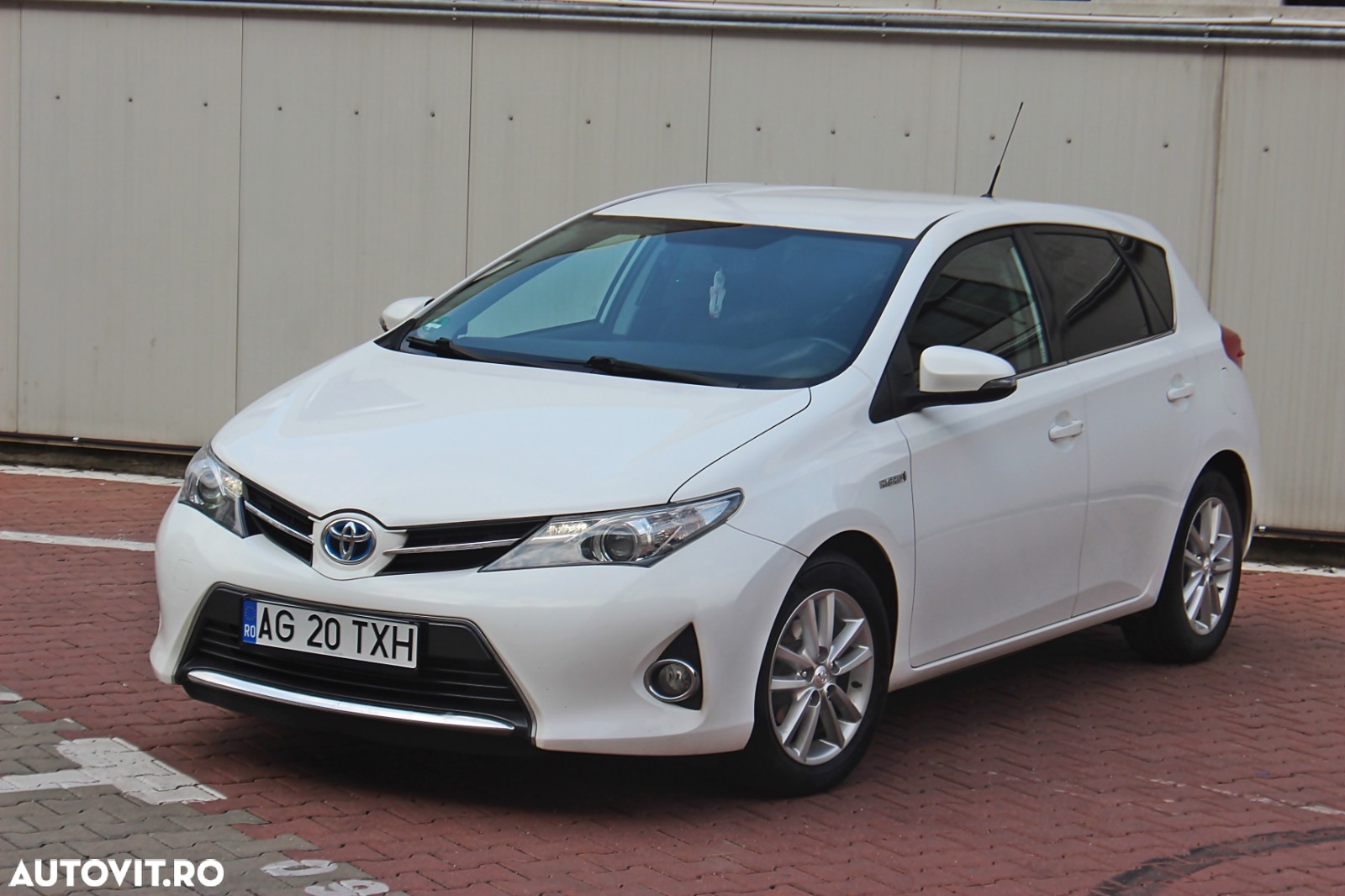 Toyota Auris 1.8 L VVT-i Hybrid Luna - 9