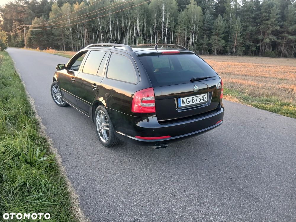 Skoda Octavia 2.0 TDI RS - 7