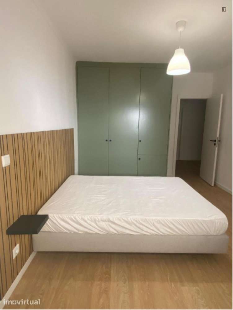 Quarto - localizado em Leiria - Grande imagem: 2/21