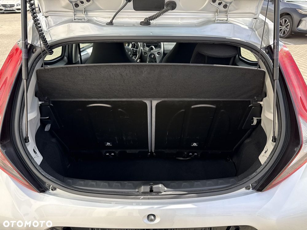 Toyota Aygo - 12