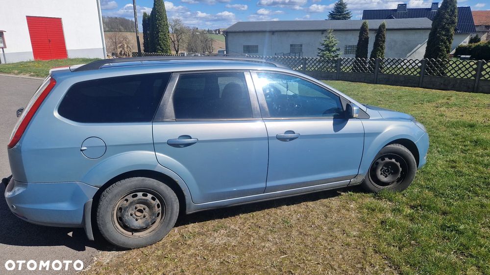Ford Focus 1.6 TDCi DPF Titanium - 5