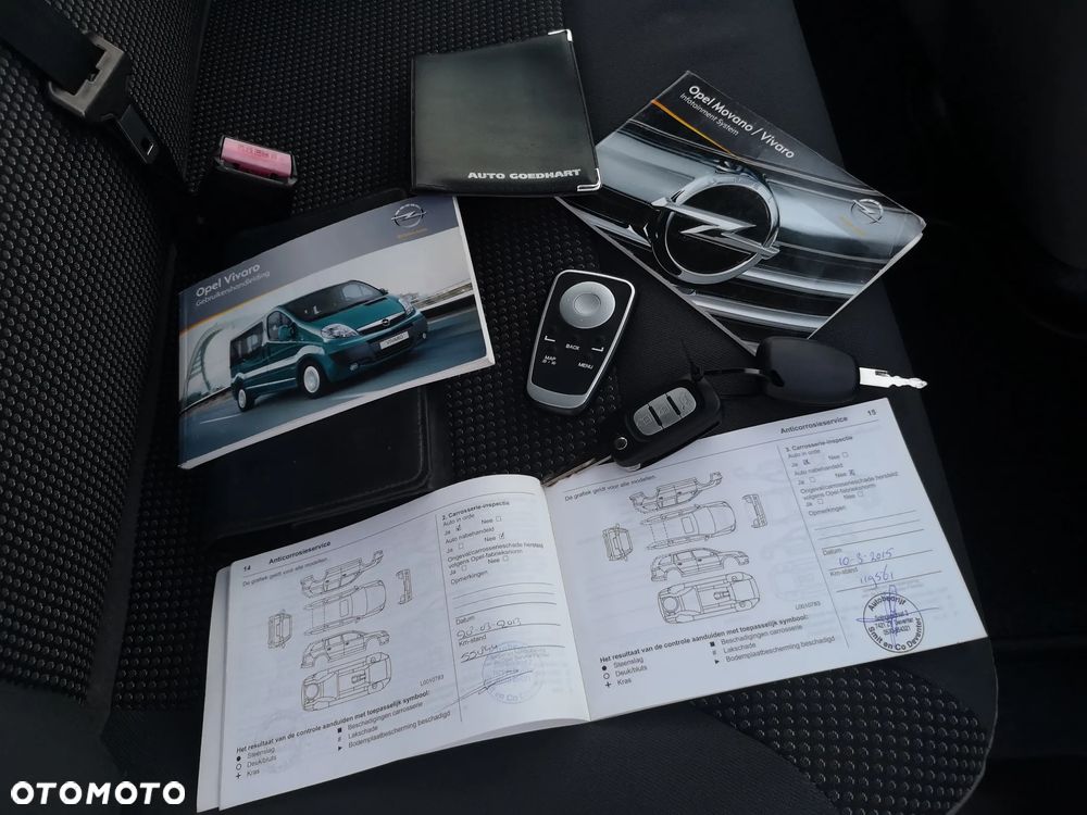 Opel VIVARO - 38
