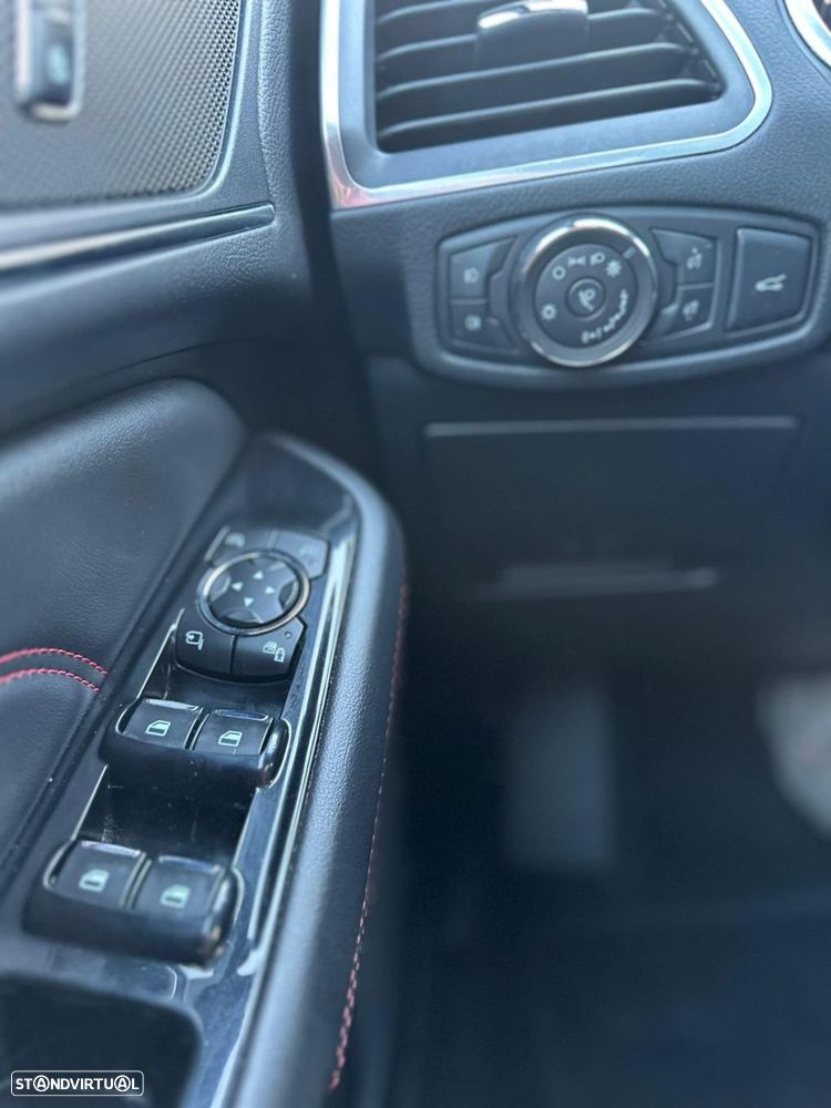 Ford S-Max 2.0 TDCi ST-Line Powershift - 23