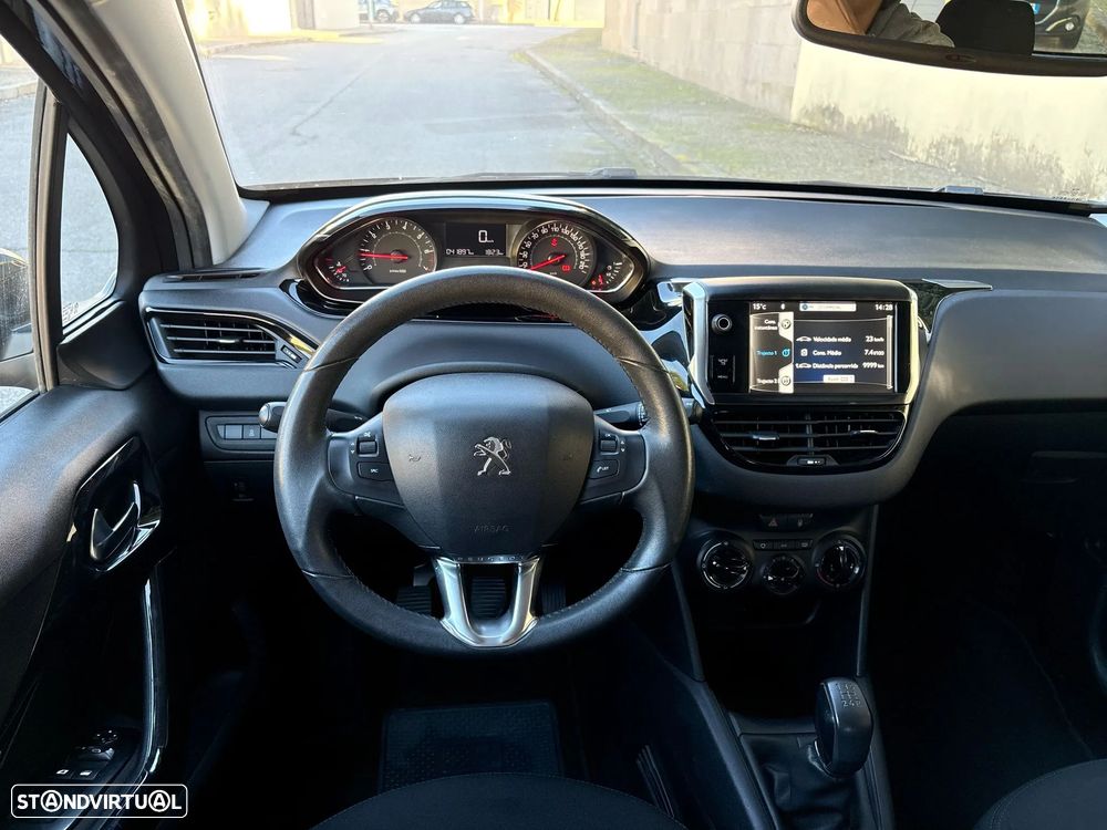 Peugeot 208 1.2 VTi Active - 3