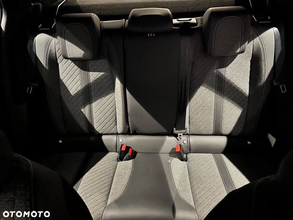 Peugeot 2008 1.2 PureTech Allure S&S EAT8 - 8