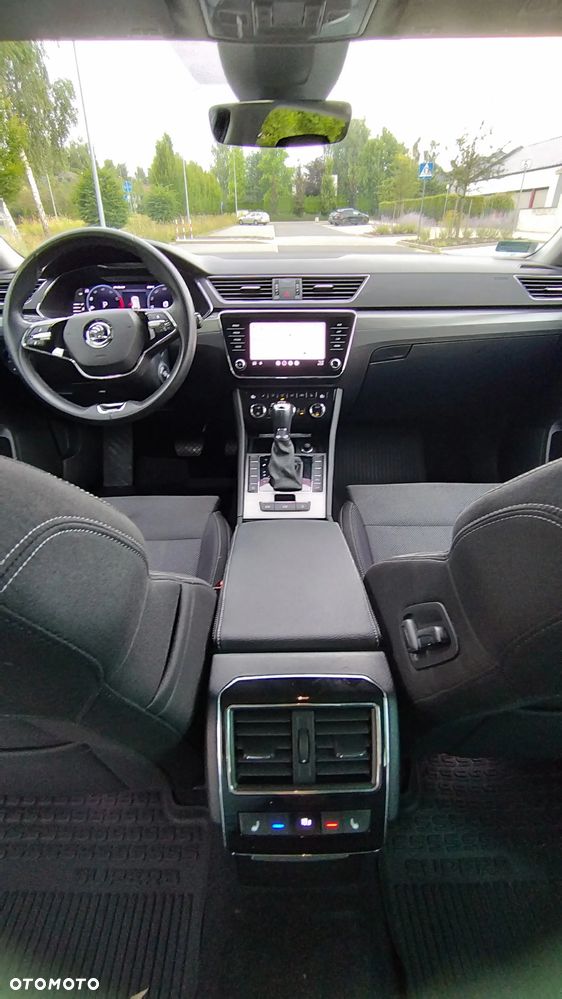 Skoda Superb 1.5 TSI Style DSG - 11
