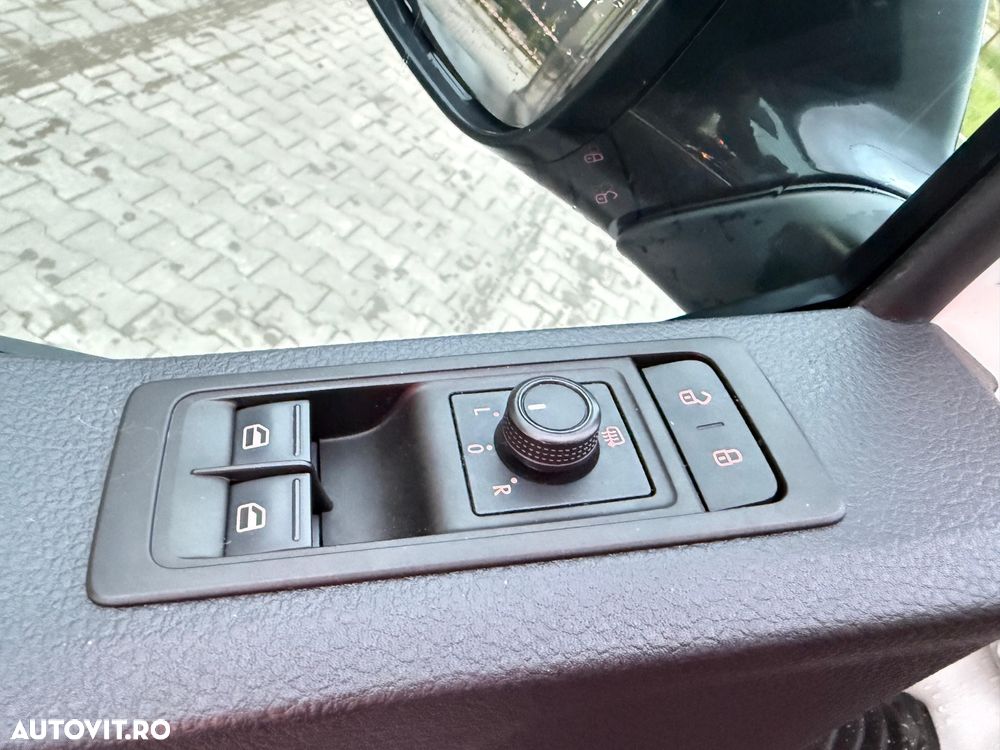 Volkswagen Transporter - 8