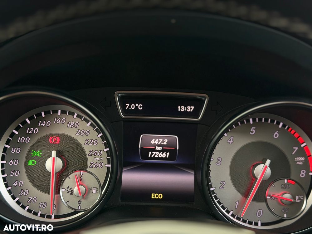 Mercedes-Benz CLA 180 UrbanStyle Edition - 21