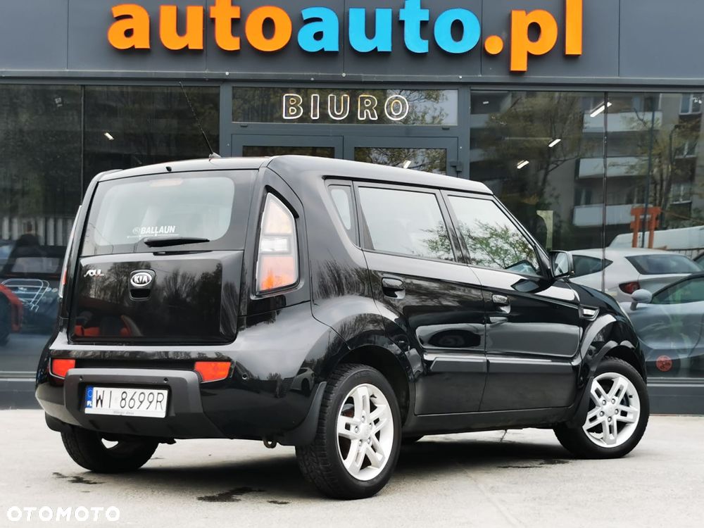 Kia Soul 1.6 L - 19