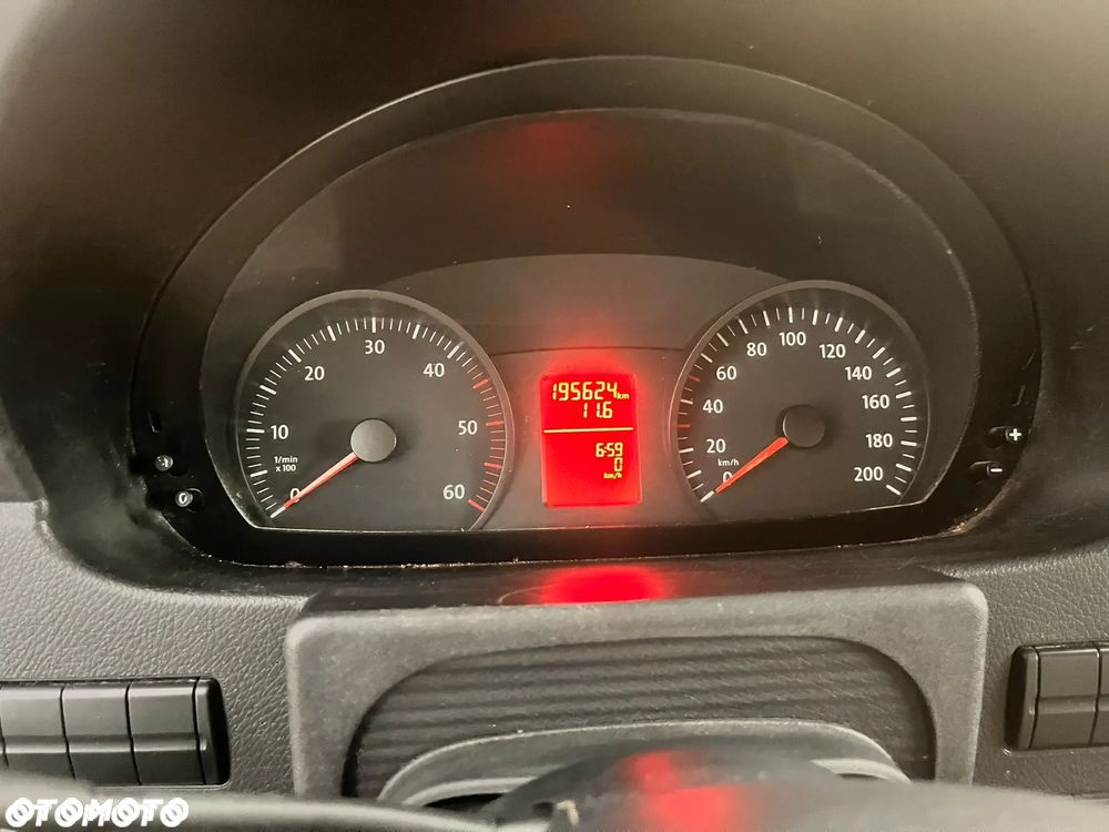 Volkswagen Crafter - 26