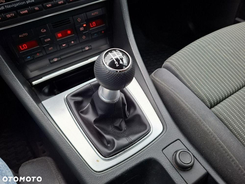 Audi A4 Avant - 18