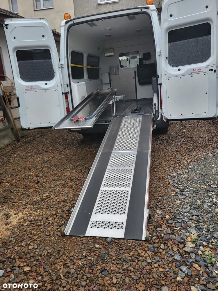 Ford Transit 300S Trend - 19