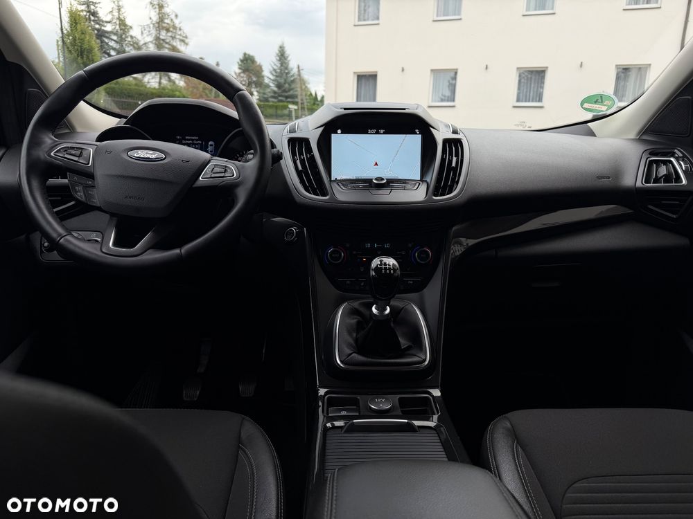 Ford Kuga 1.5 EcoBoost 2x4 Business Edition - 31