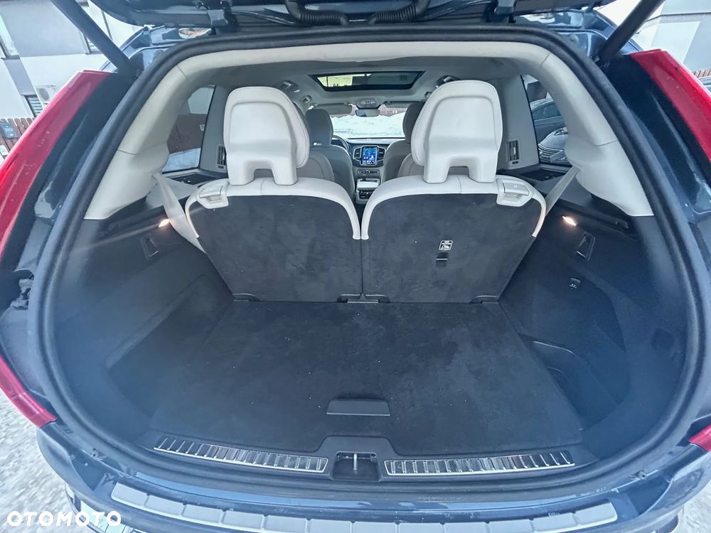 Volvo XC 90 T8 AWD Plus Bright - 25