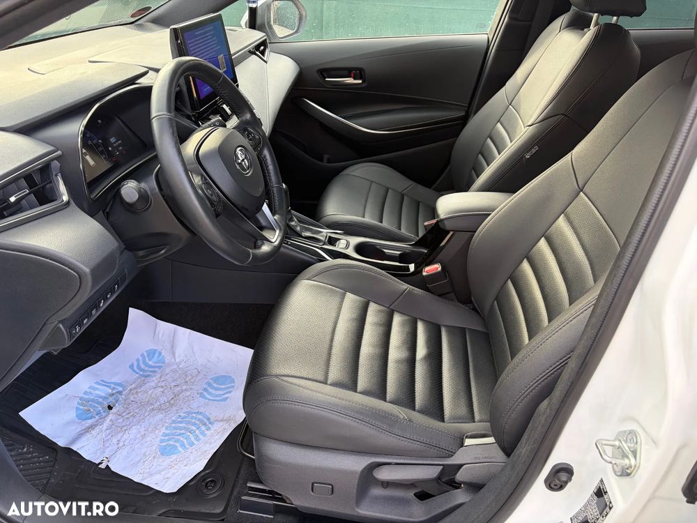 Toyota Corolla 1.8 Hybrid Touring Sports Business Edition - 11