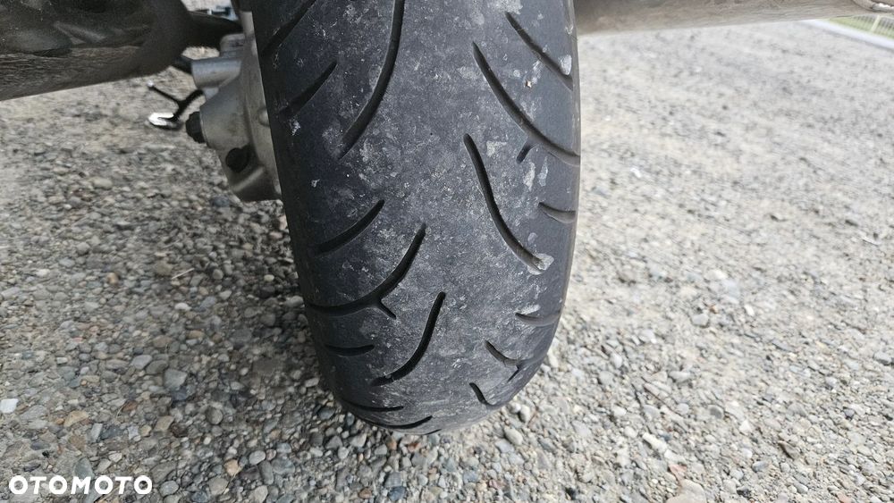 Yamaha FJR - 7