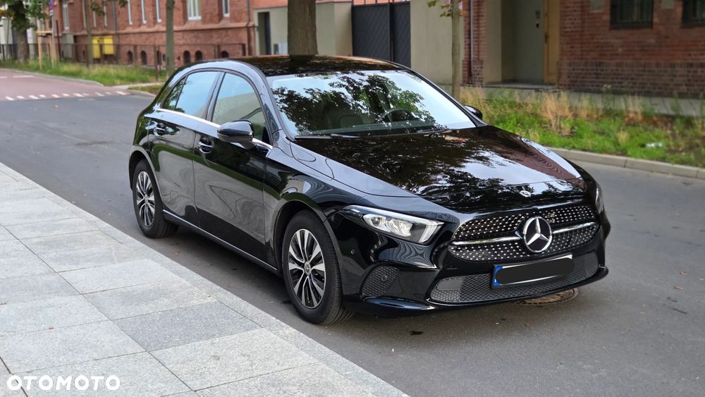 Mercedes-Benz Klasa A 180 d 8G-DCT Progressive - 4