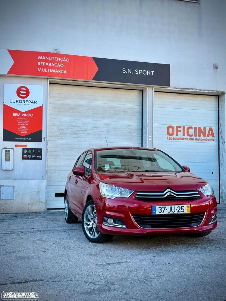 Citroën C4 1.6 e-HDi Exclusive J17 CMP6 - 1