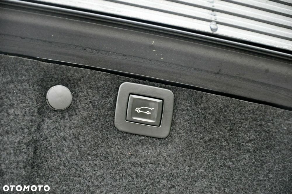 Opel Insignia - 38