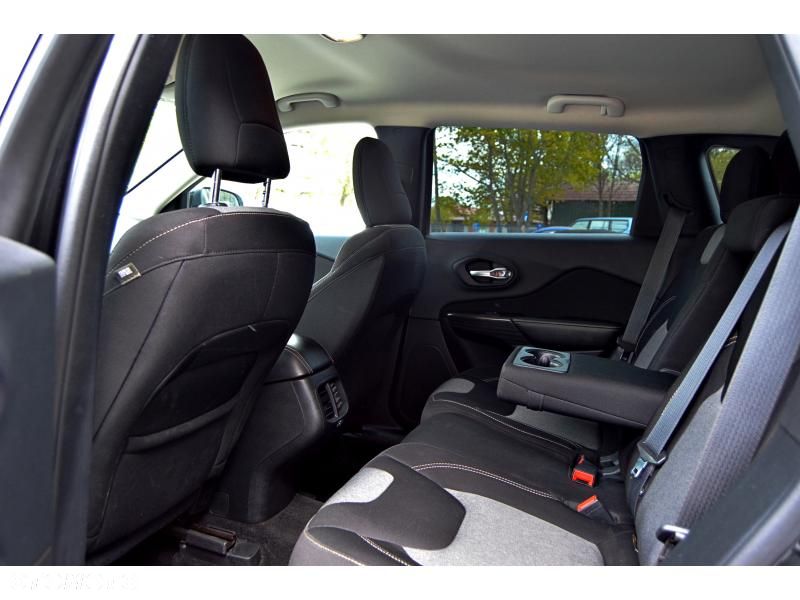 Jeep Cherokee 2.0 T Active Drive I Automatik Limited - 11