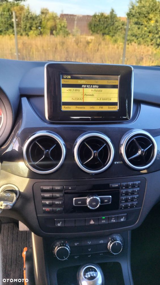 Mercedes-Benz Klasa B 200 CDI - 12