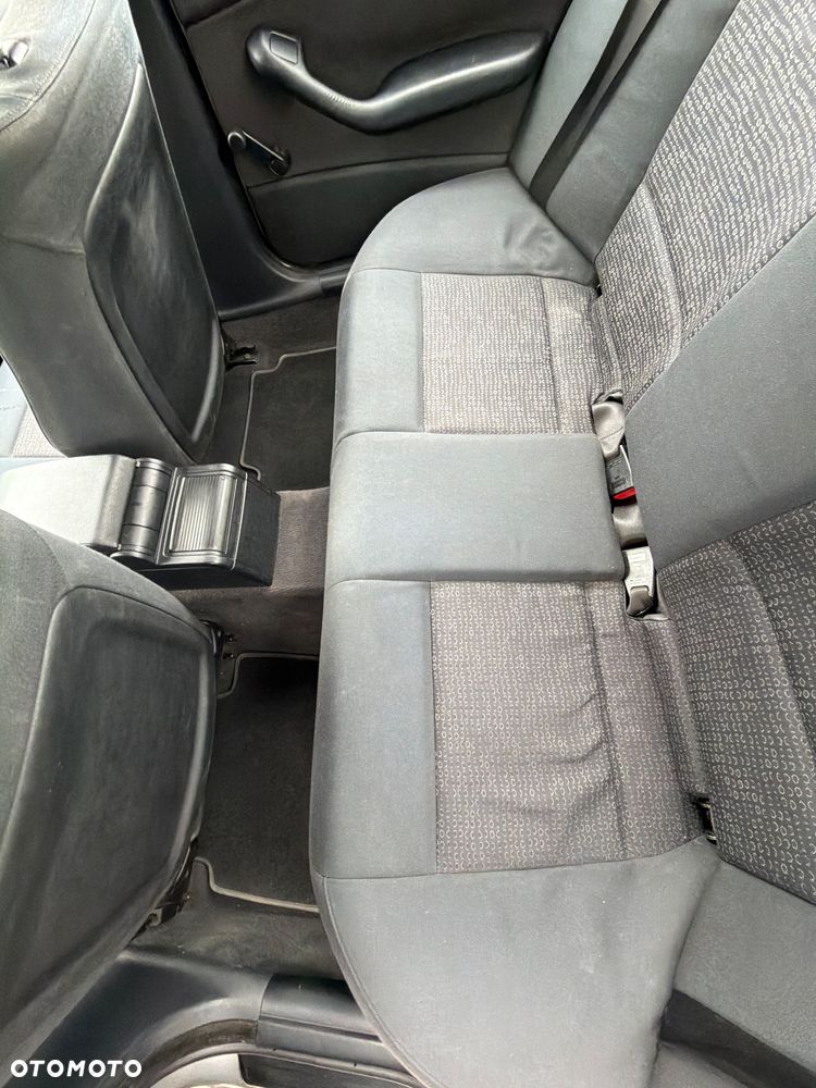 BMW Seria 3 318d - 7