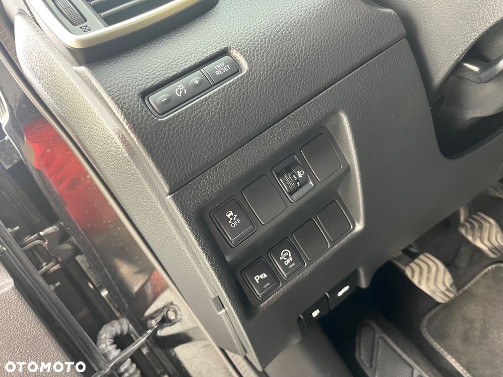 Nissan Qashqai 1.2 DIG-T N-Connecta - 29