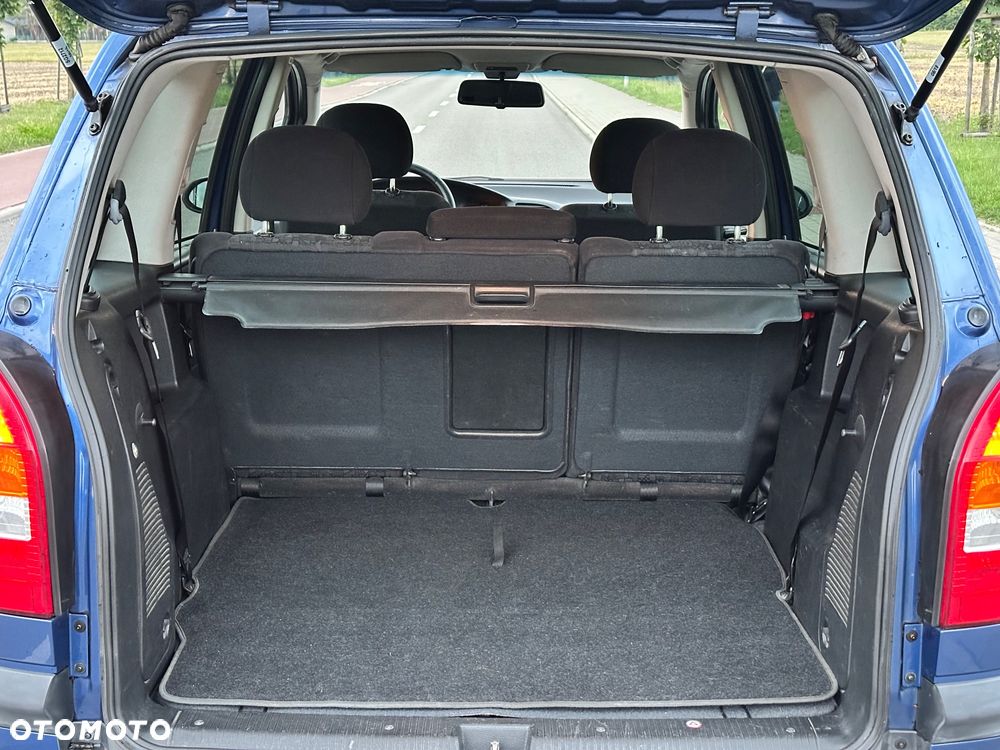 Opel Zafira 1.8 16V Elegance - 30