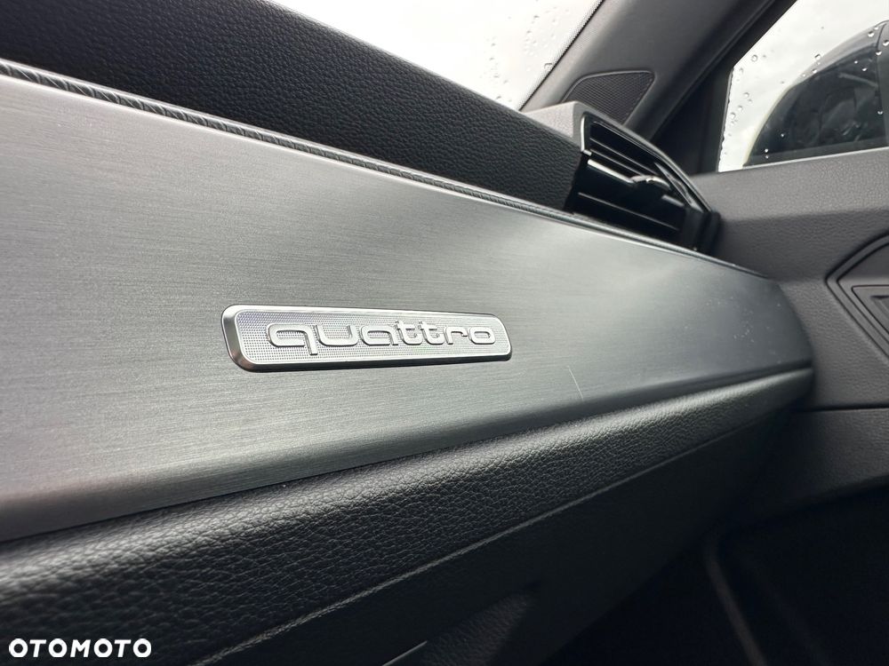 Audi Q3 45 TFSI Quattro S Line S tronic - 13