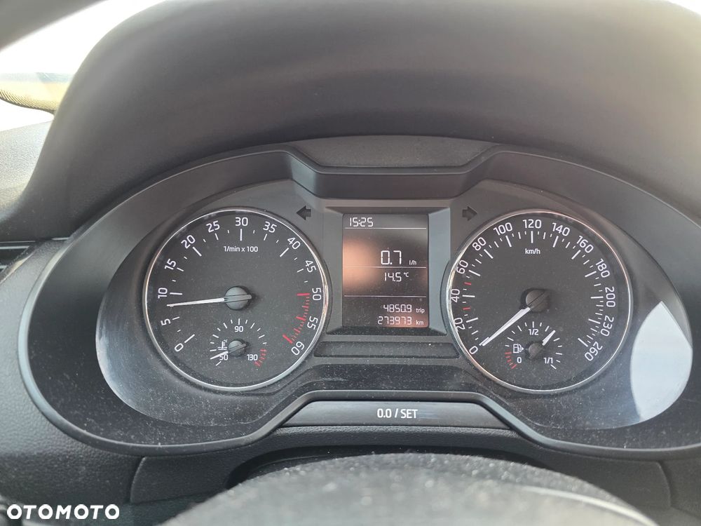 Skoda Octavia 1.6 TDI Ambition - 12
