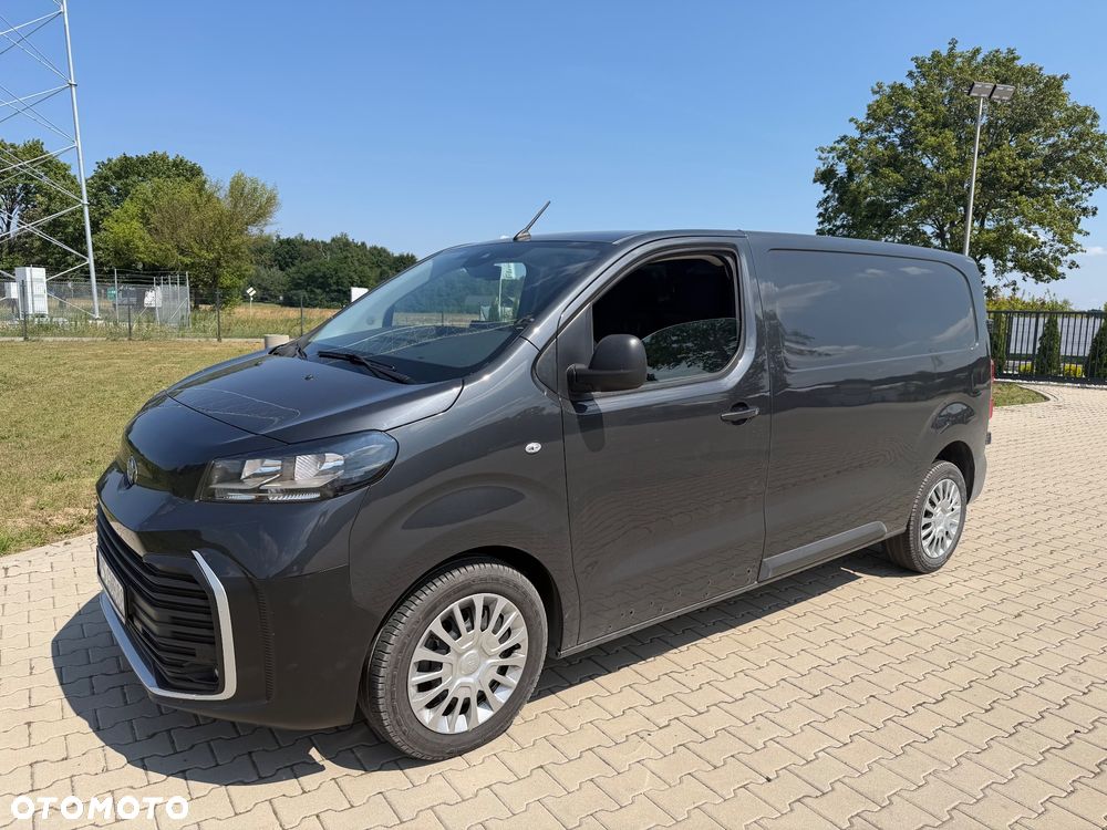 Toyota PRO ACE - 1