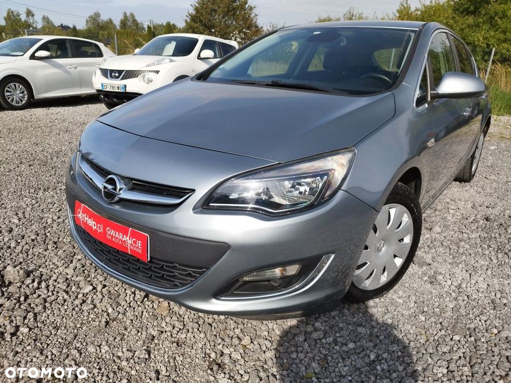 Opel Astra - 1