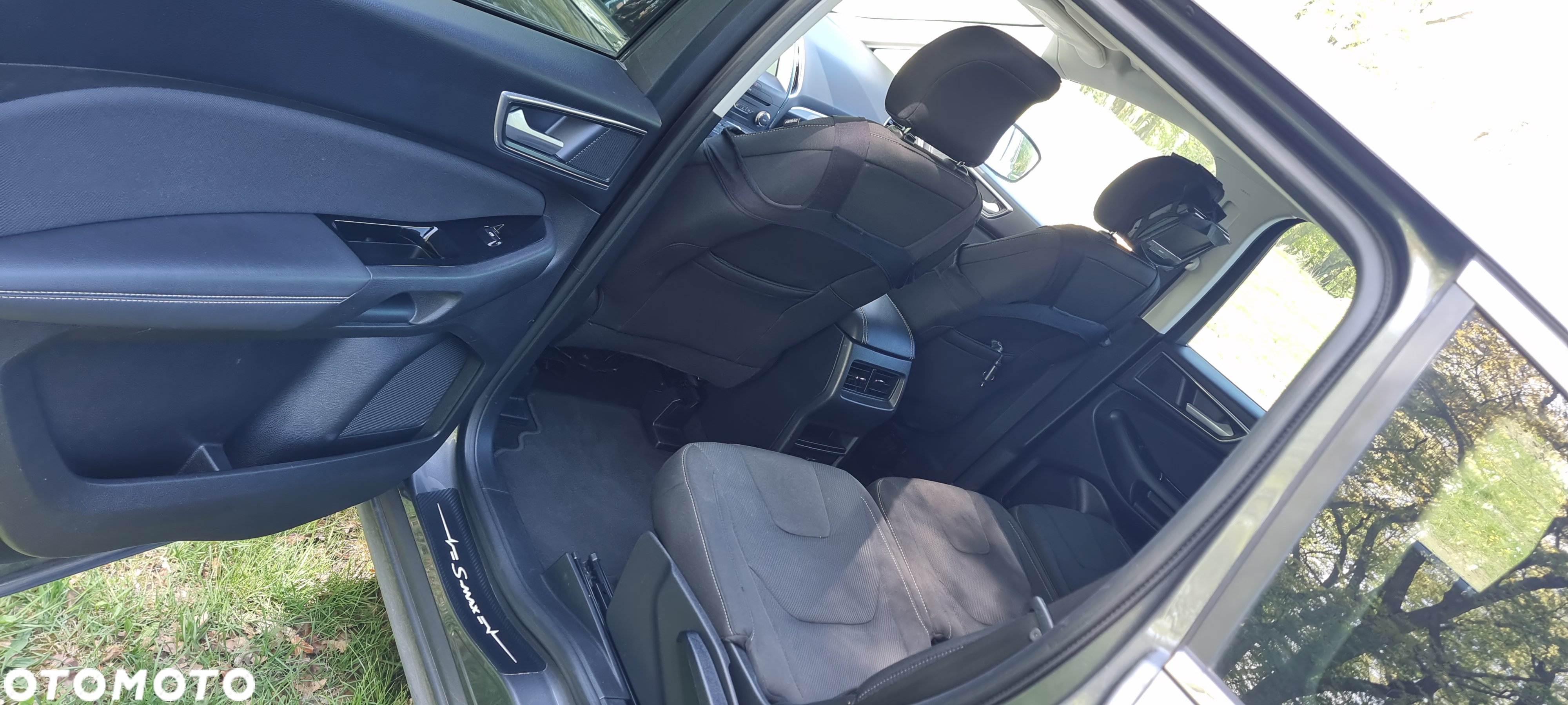 Ford S-Max - 18