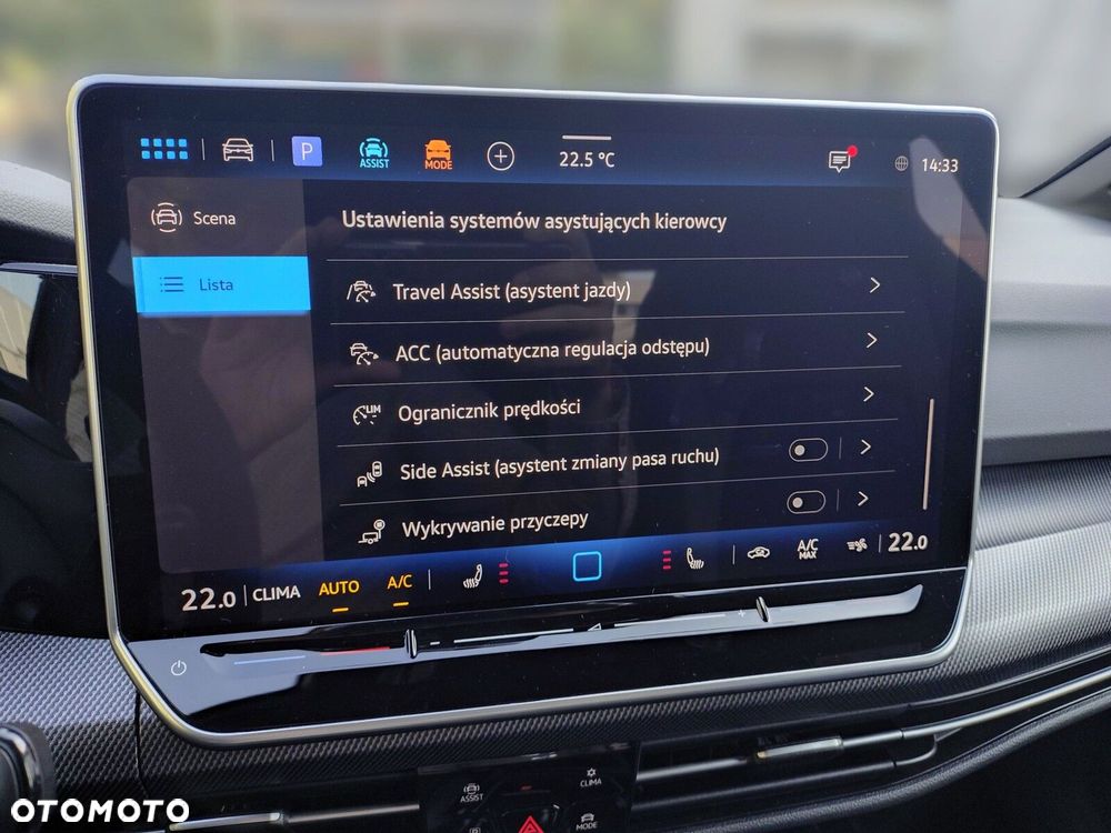 Volkswagen Golf - 22