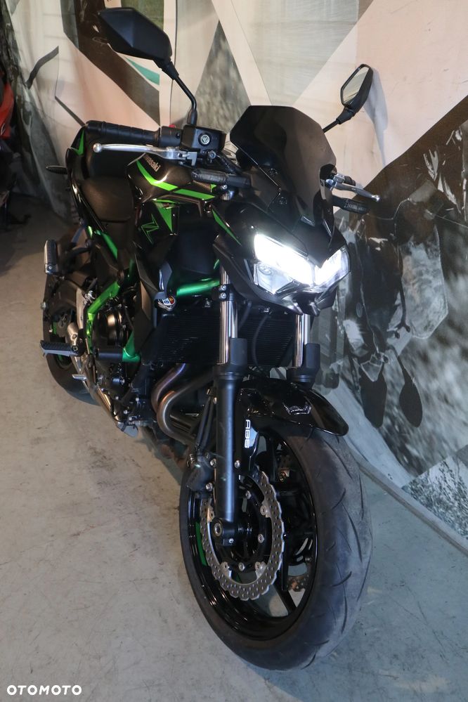 Kawasaki Z 650 - 17