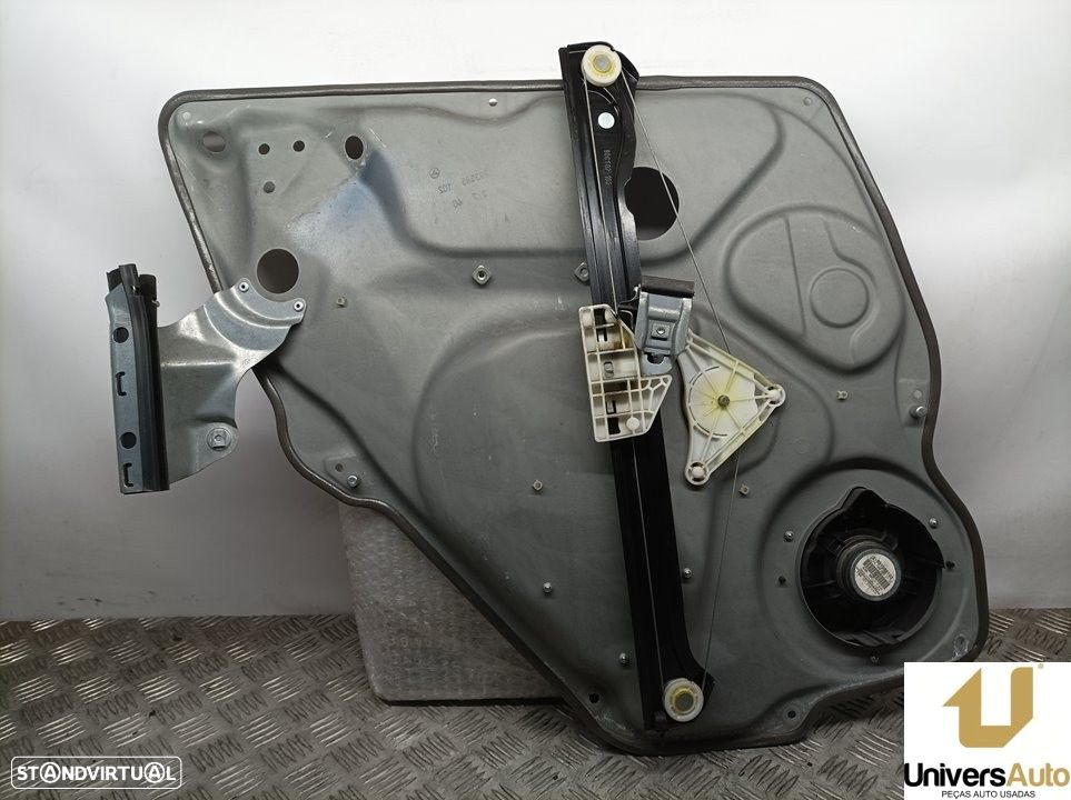 ELEVADOR DE VIDRO TRASEIRO DIREITO MERCEDES-BENZ CLASSE B 2011 -A1697301679 - 4