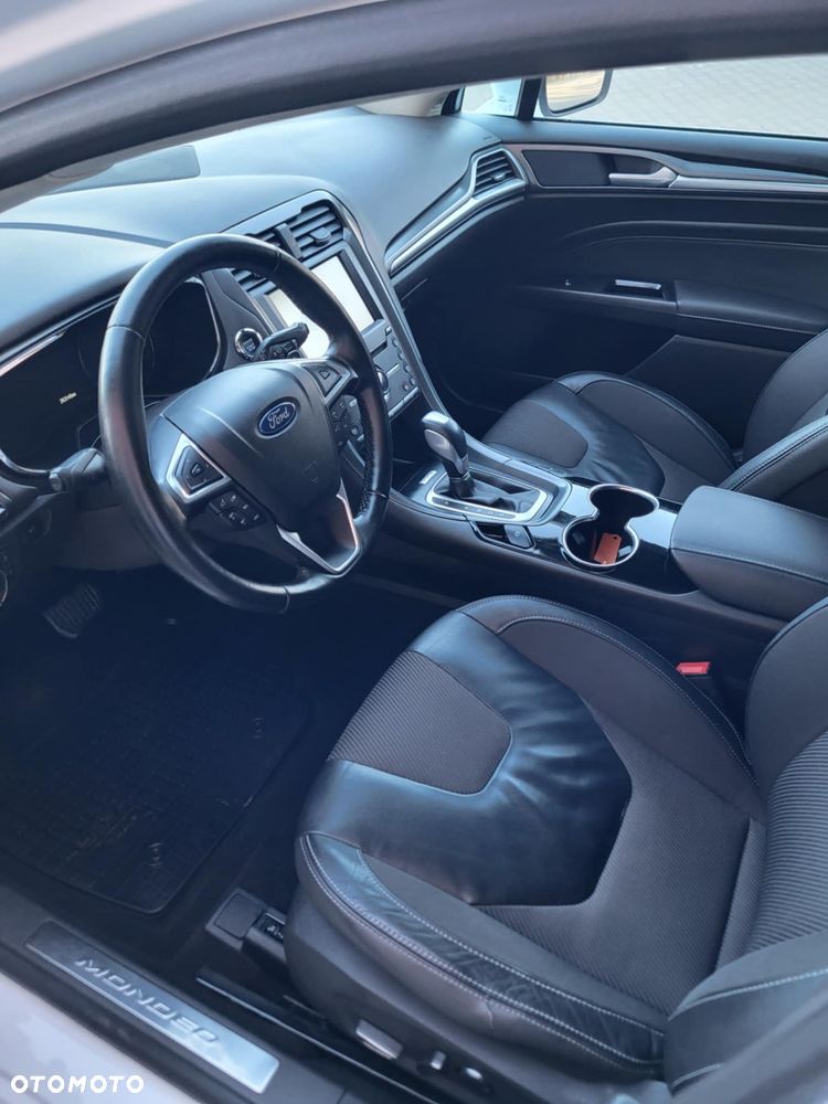 Ford Mondeo SW 2.0 TDCi S&S PowerShift-Aut Titanium - 9