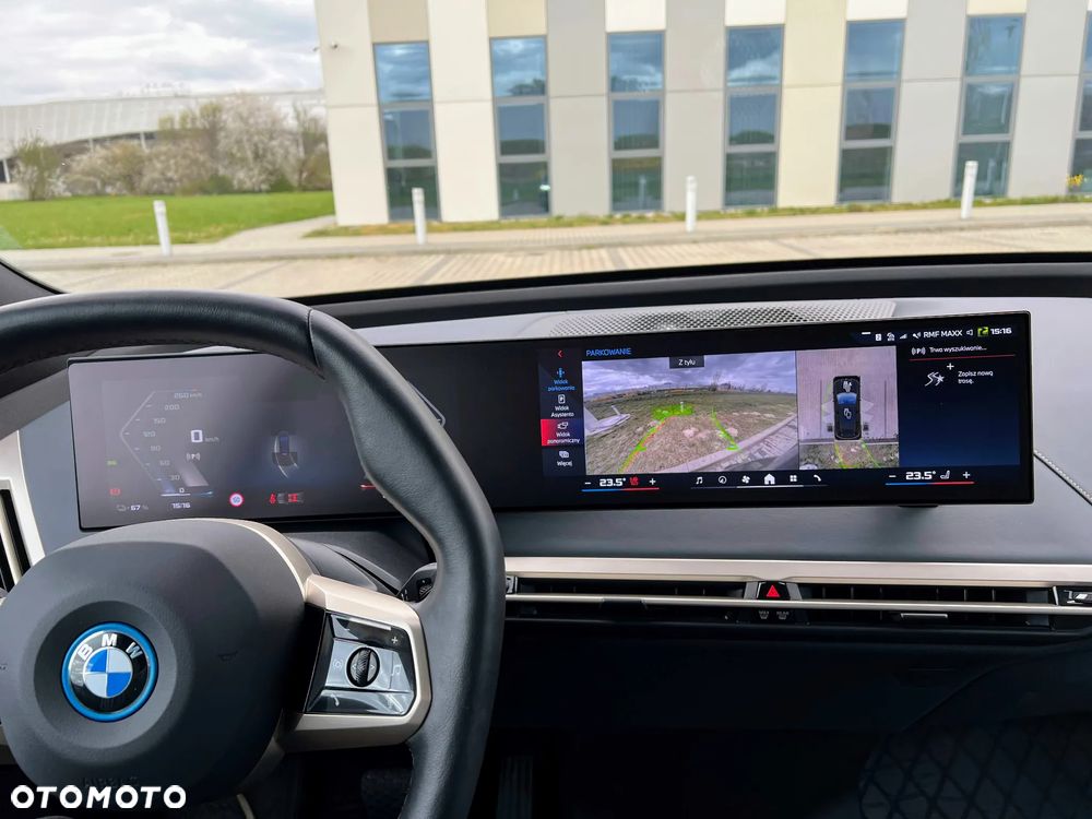 BMW iX M60 111.5kWh - 8