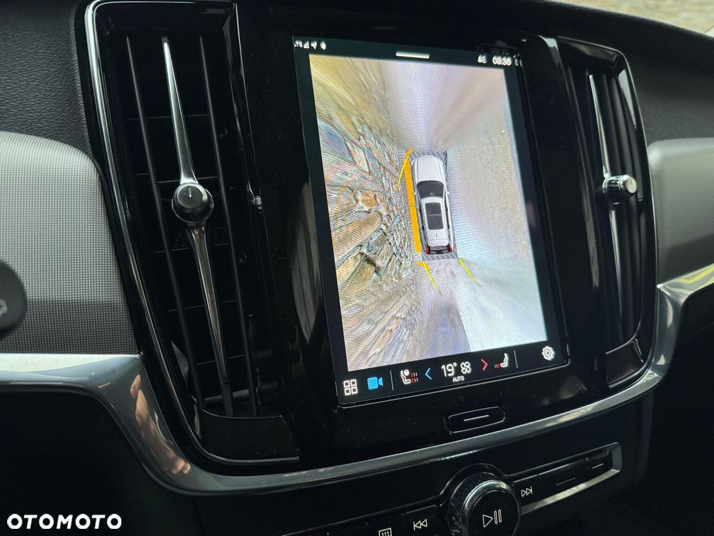 Volvo V90 T8 Recharge AWD Geartronic Inscription - 34